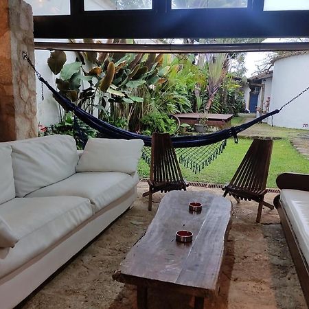 Casa Rustica Centenaria No Centro Historico De Paraty - Wifi 120Mb Araquari Exterior foto